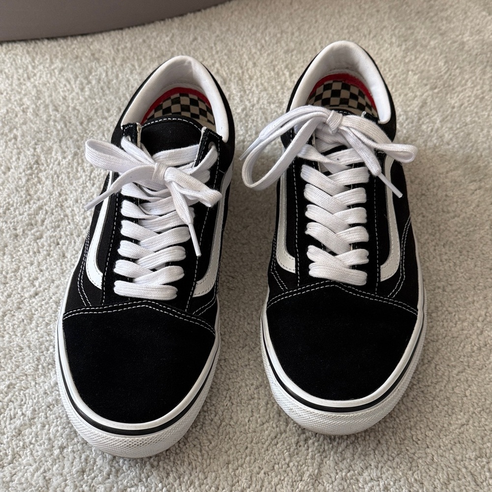 Vans Classic Black and White Men's Sneakers